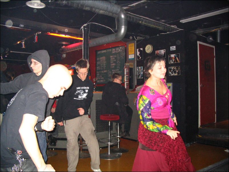 Zutsuu ja Kuuspie+randomeja